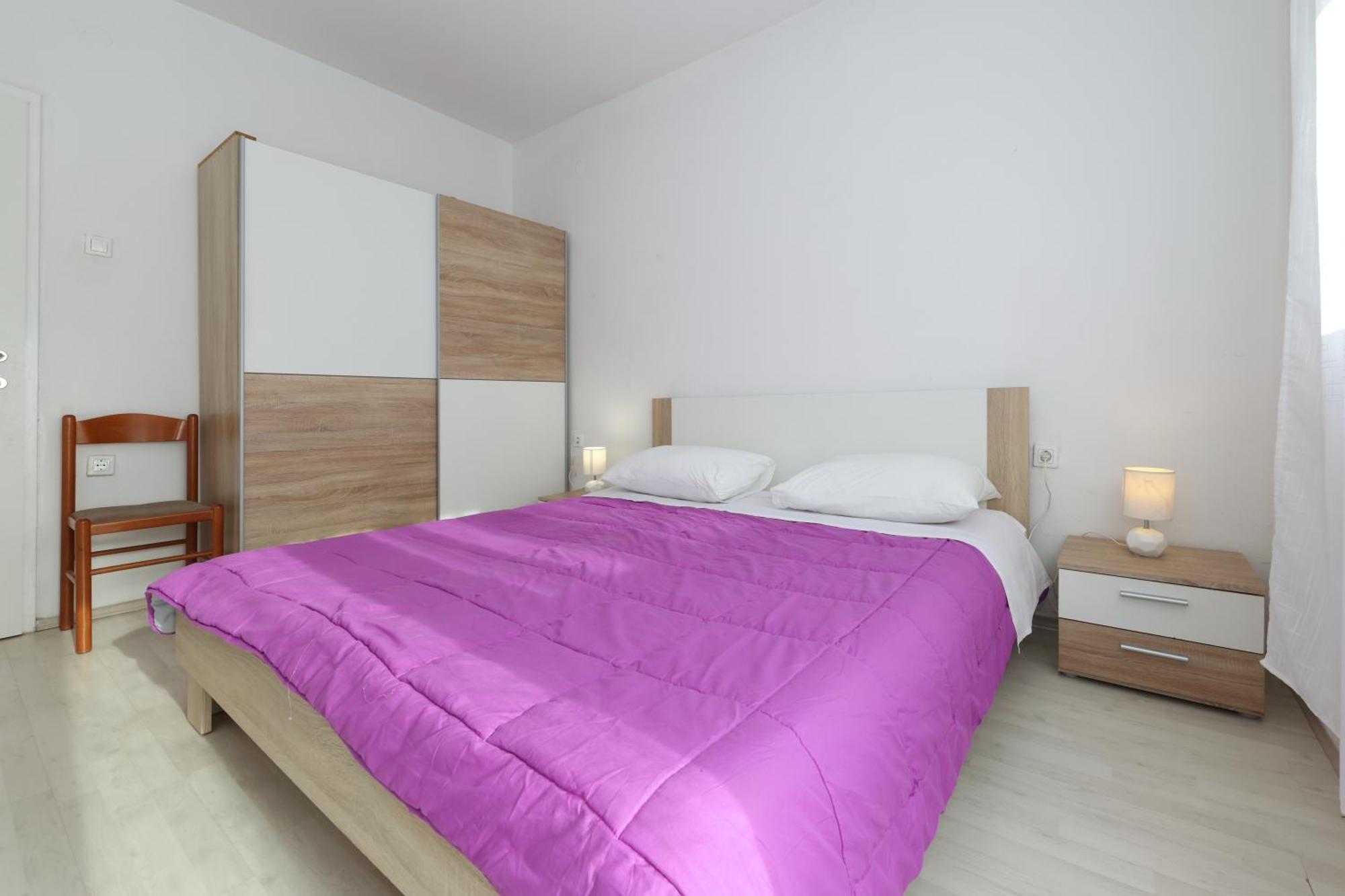 Mirela Apartament *